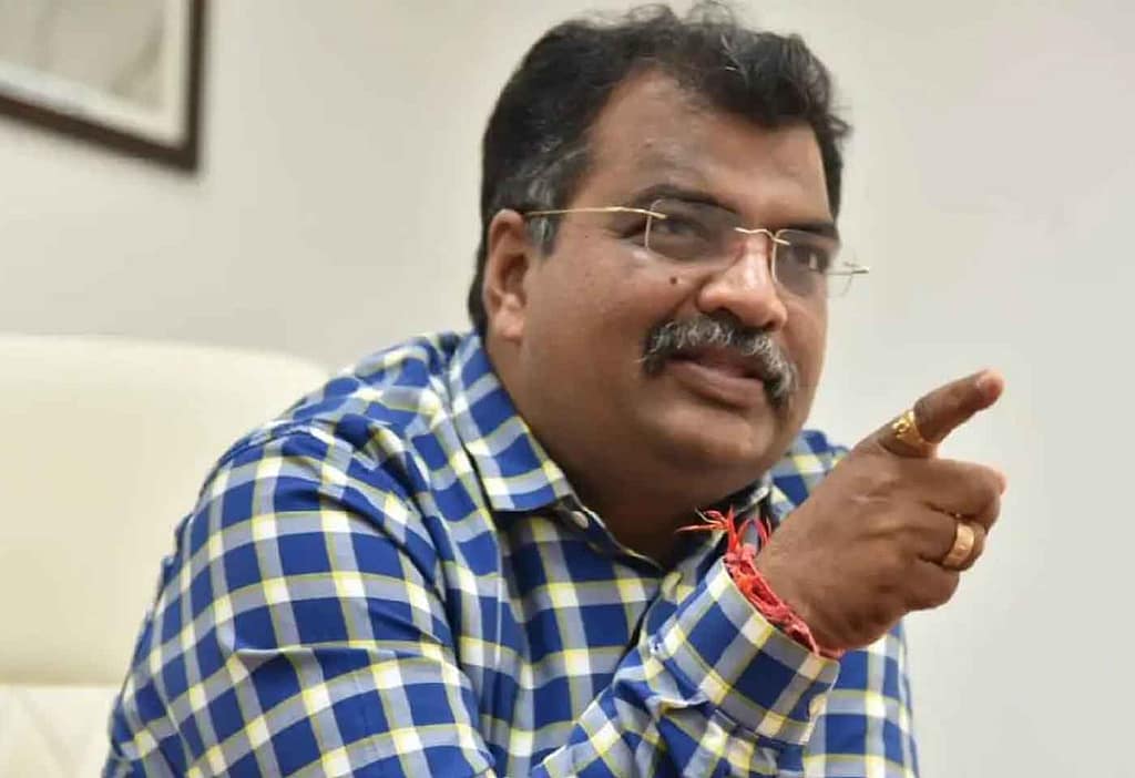Ravindra Chavan