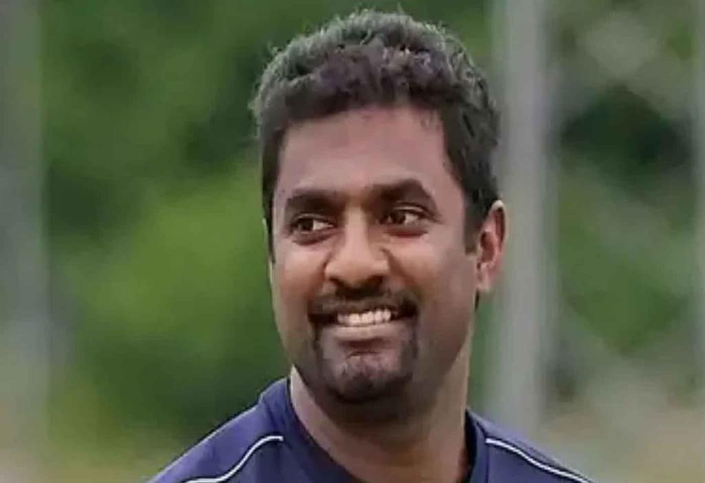 cricketer Muralitharan